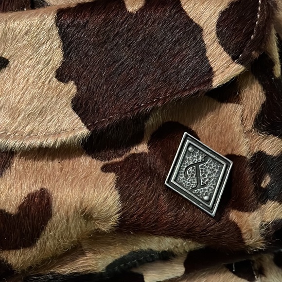 Custom made cowhide duffle bag/music case. Like new. Braided leather han… - Picture 4 of 11